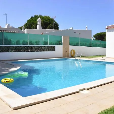 Holiday - Alg01103i-f Vilamoura